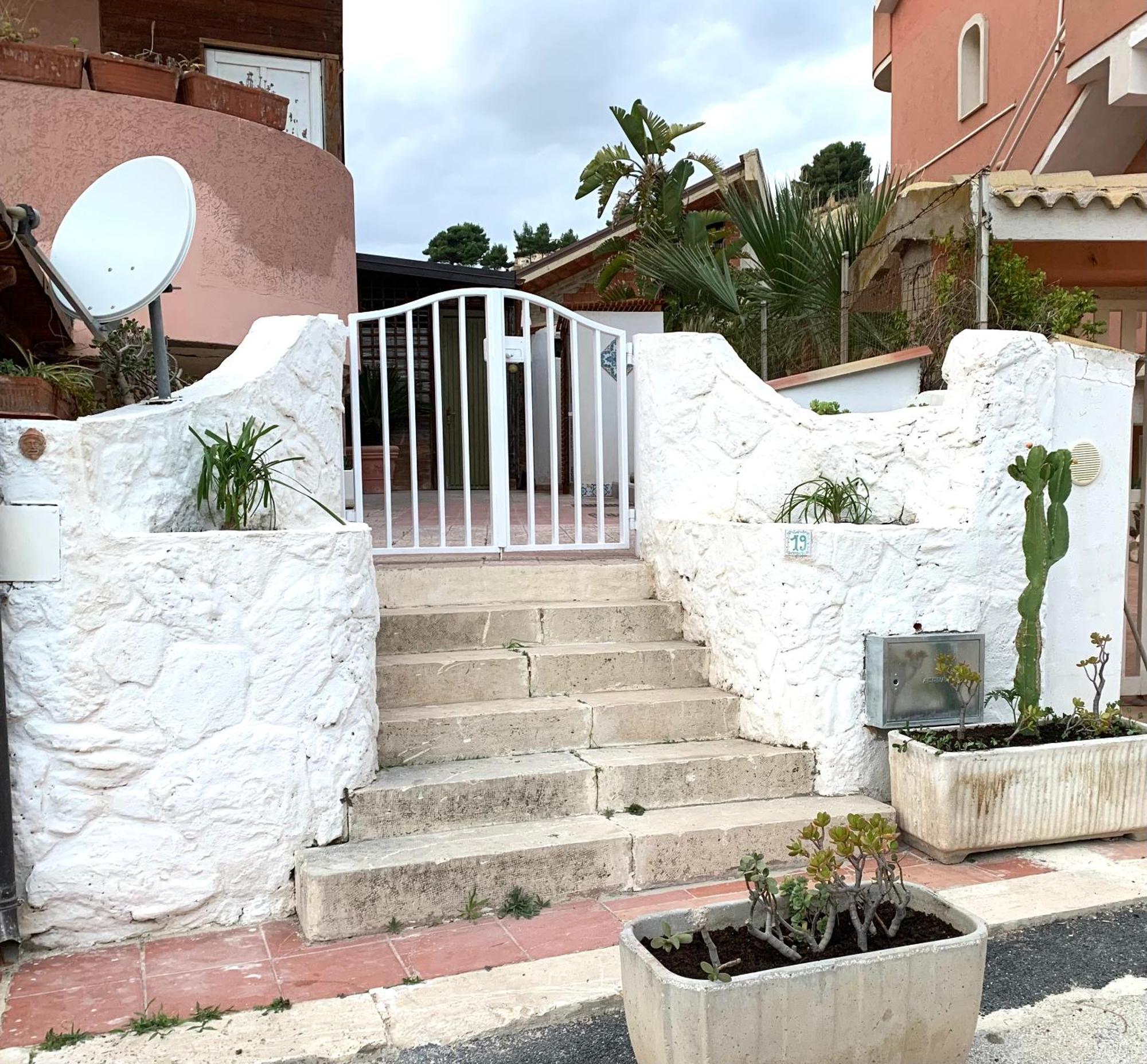 Villa Andromeda Apartments Realmonte Exterior foto